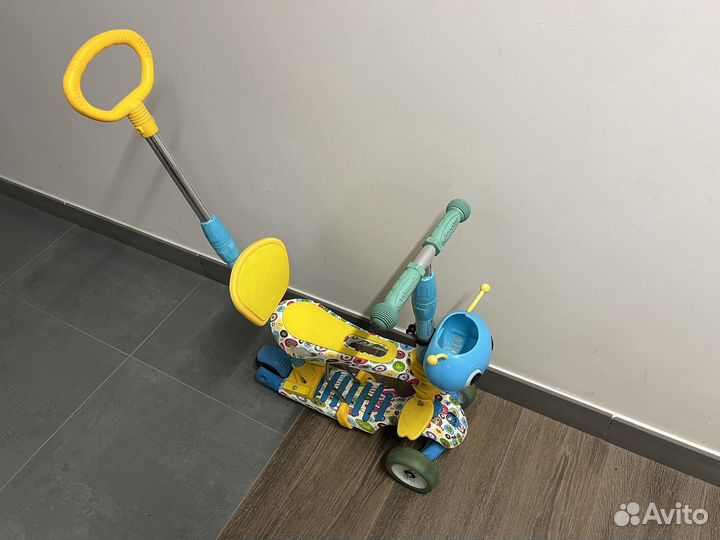 Самокат беговел 3 в 1 с ручкой scooter