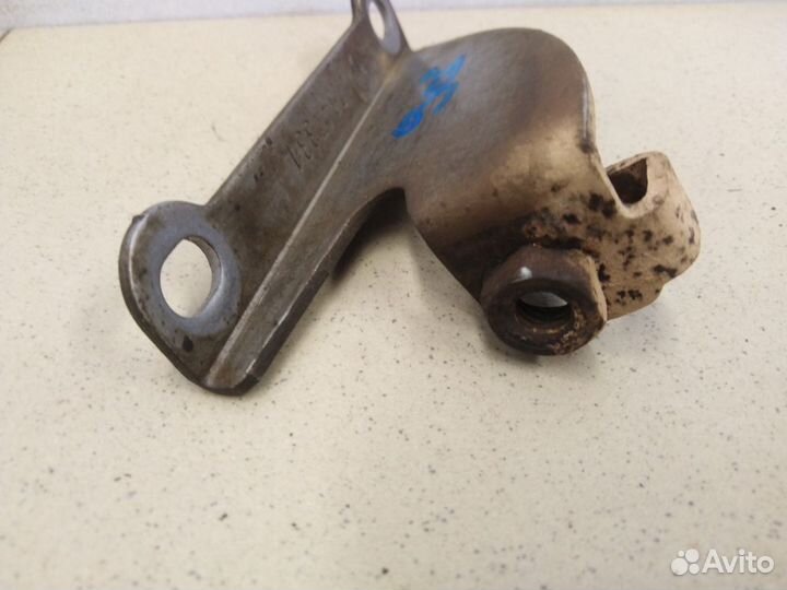 Кронштейн (сопут. товар) X1 E84 2009