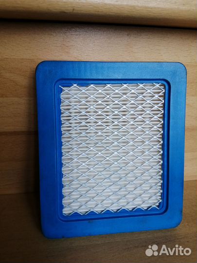 Воздушный фильтр для двигателя briggs&stratton