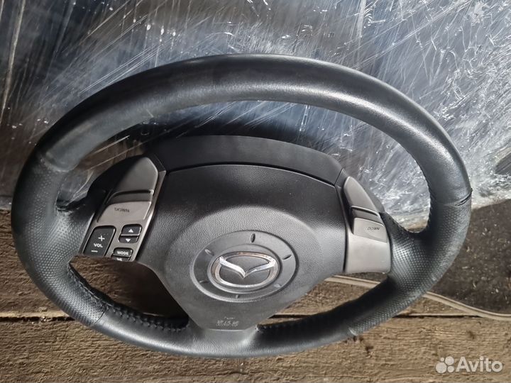 Руль с подушкой Мазда 3 BK