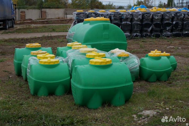 Емкость 200 литров горизонтальная