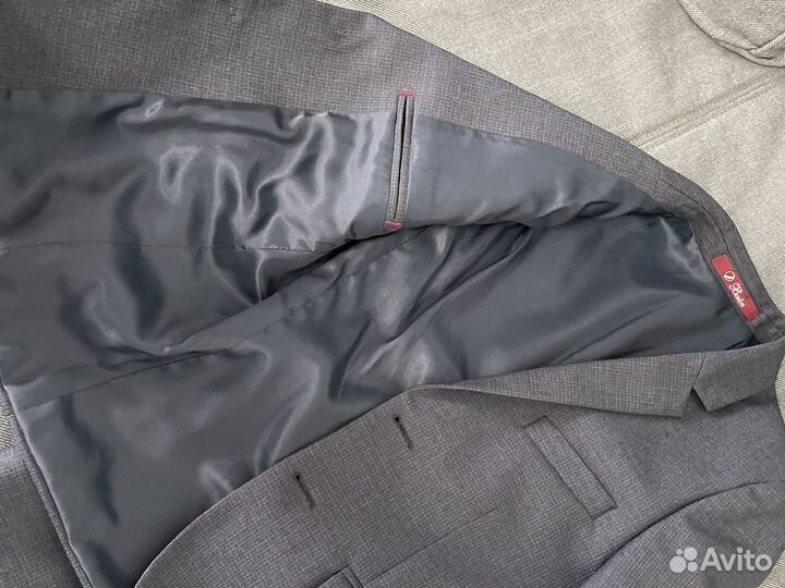 Школьный костюм для первоклассника