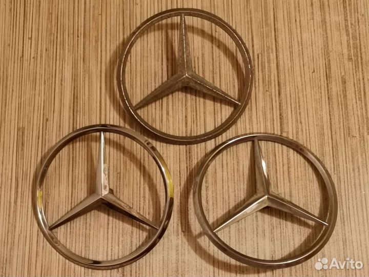 Эмблемы. Знаки. Накладки на автомобиль. Mercedes