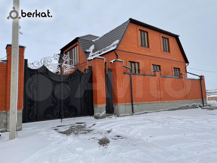 Дом 500 м² на участке 6 сот.