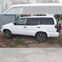 Nissan Terrano II 2.4 MT, 2000, 355 000 км, с пробегом, цена 400 000 руб.