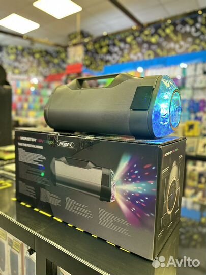 Мощная колонка Monster SuperStar Ravebox