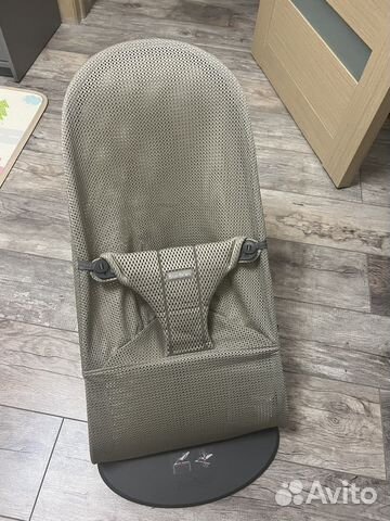 Шезлонг babybjorn