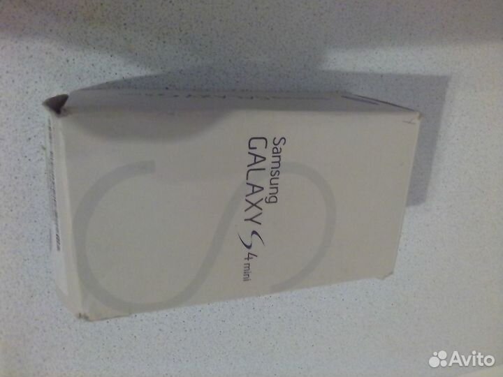 Samsung Galaxy S4 mini Duos Value Edition GT-I9192I, 8 ГБ