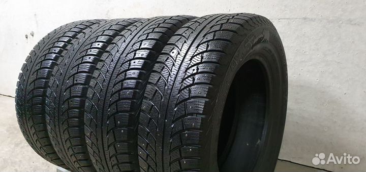 Gislaved Nord Frost 5 215/65 R16