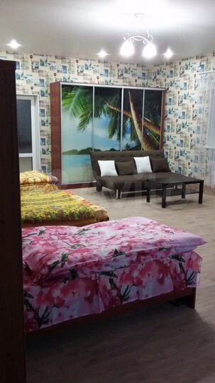 Квартира-студия, 70 м², 1/2 эт.