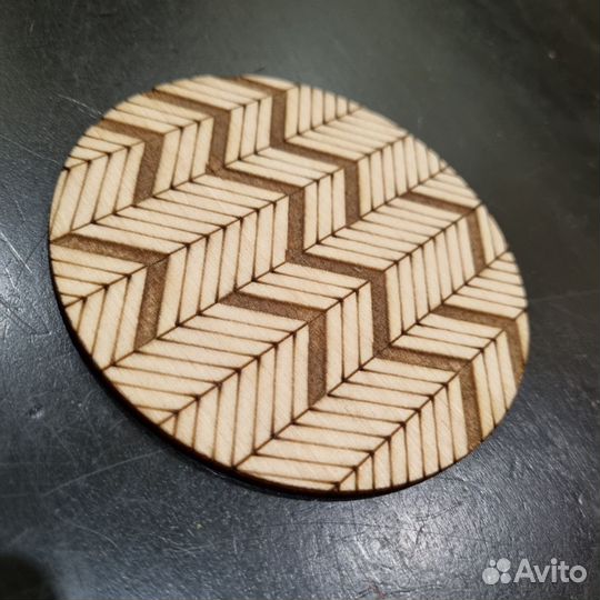 Подставка под кружки, стаканы, бокалы из дерева