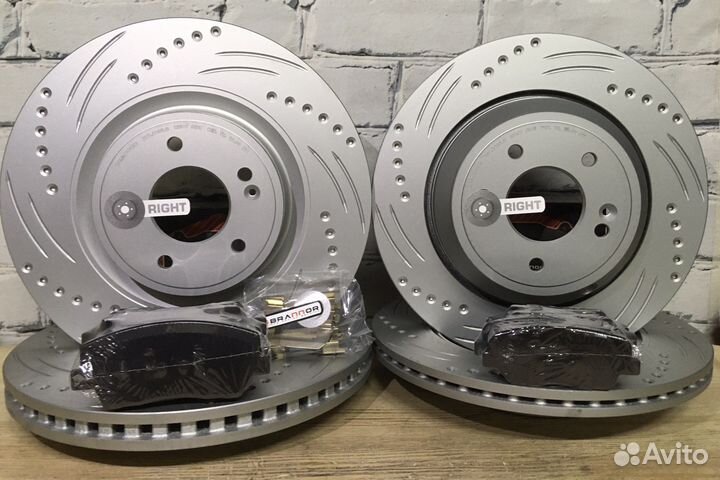 Тормозные диски и колодки в круг Kia Stinger 2.0