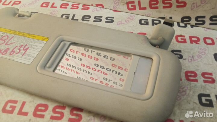 Козырек солнцезащитный BL R б/у