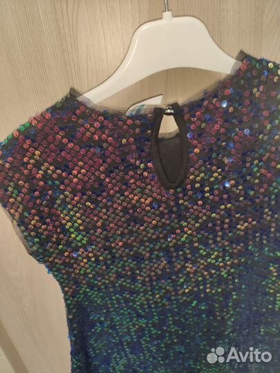 Платье праздничное с паетками