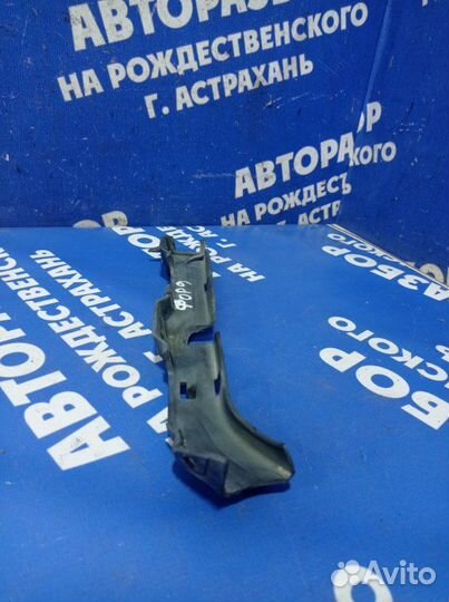 Крепление заднего бампера Ford Fusion хэтчбек 2006