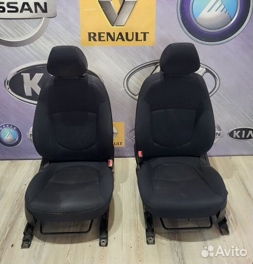 Сиденье кресло переднее Hyundai solaris