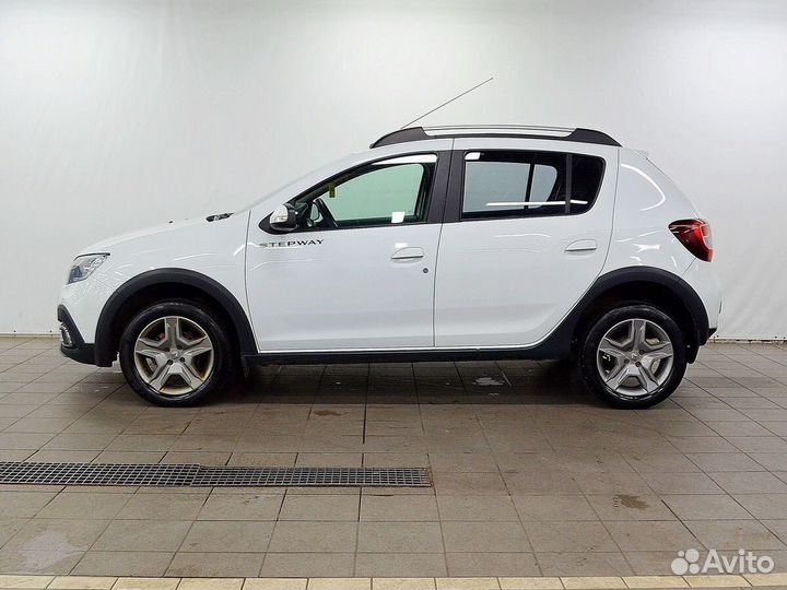 Renault Sandero Stepway 1.6 AT, 2021, 63 785 км