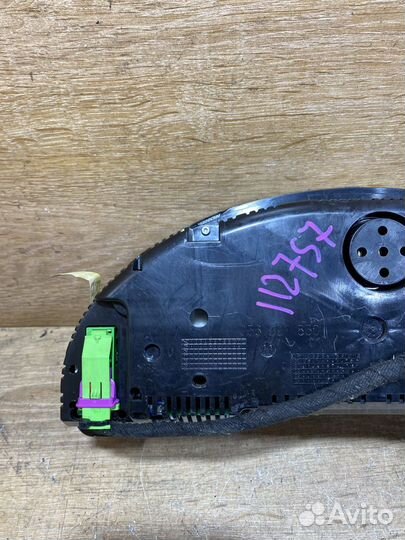 Панель приборов Audi A4 B7 дизель 112757