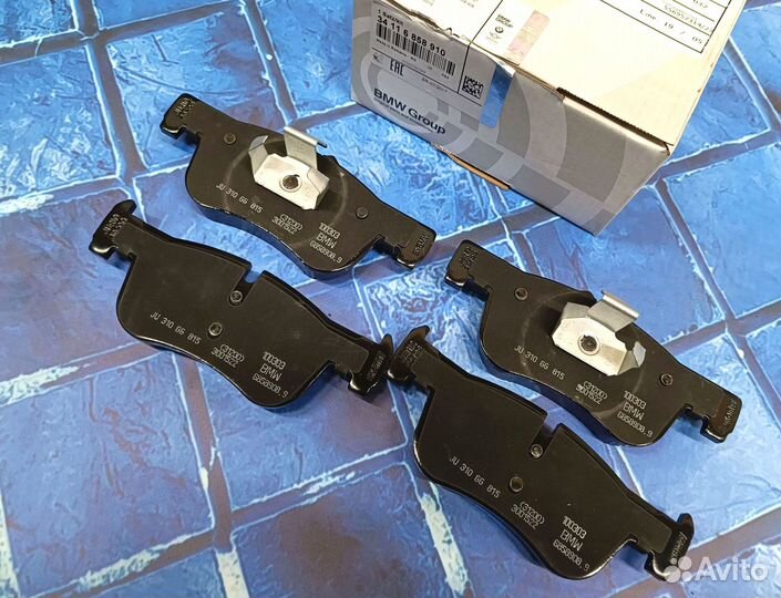Тормозные колодки передние BMW 1 серия