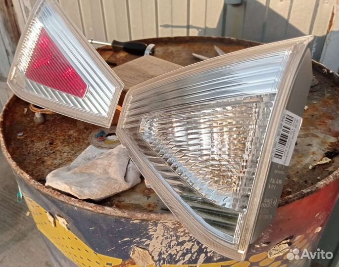 Комплект задних фонарей Subaru impreza gh