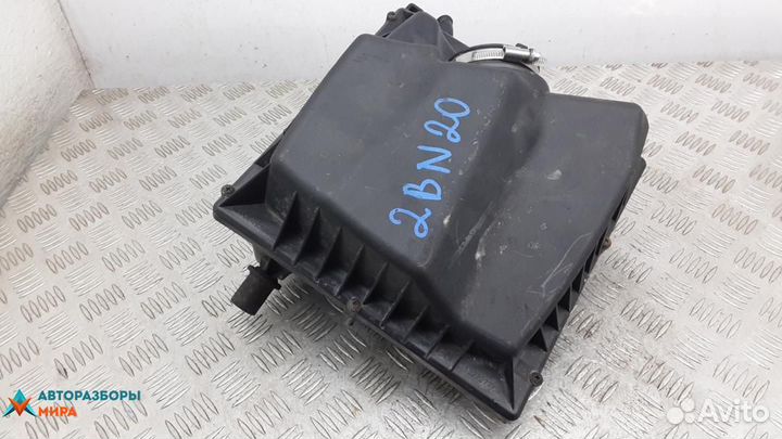 Корпус воздушного фильтра Opel Astra J 2012