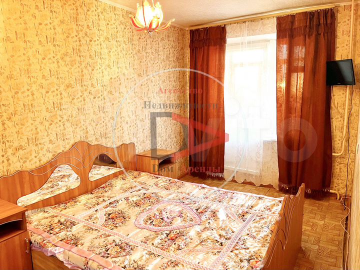 2-к. квартира, 48 м², 8/10 эт.
