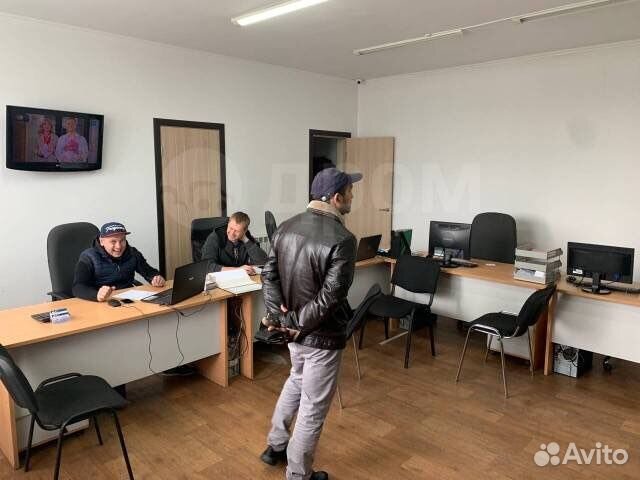 Фотораф/менеджер по продажам запчастей на разбор