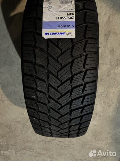 Michelin X-Ice Snow 205/55 R16 94H