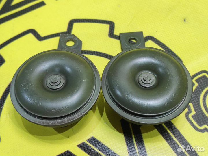 Звуковой сигнал (комплект) Nissan Tiida C11 HR15DE