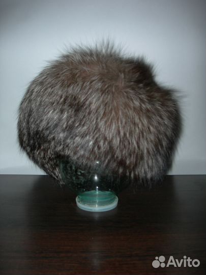 Шапка зимняя из чернобурой лисы