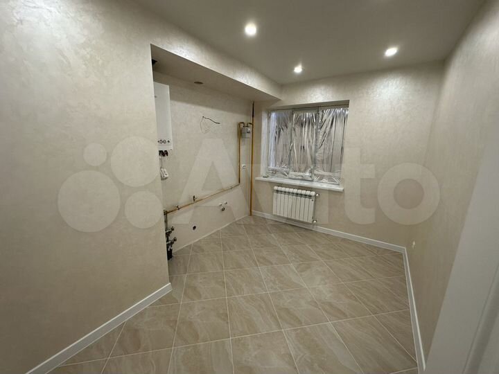 2-к. квартира, 60 м², 9/10 эт.