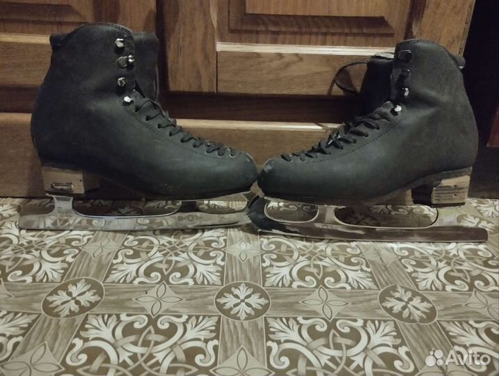 Фигурные коньки