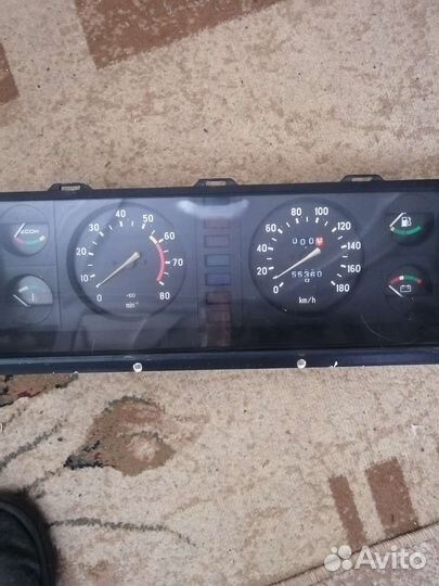 Щиток приборов