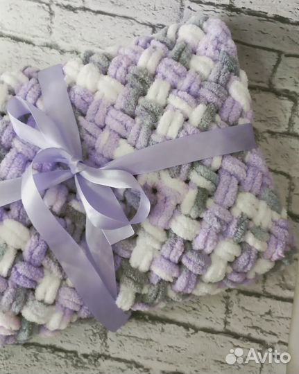 Плед детский вязаный