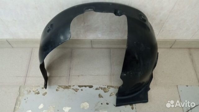 Подкрылок (локер) передний левый б/у на Лада Веста