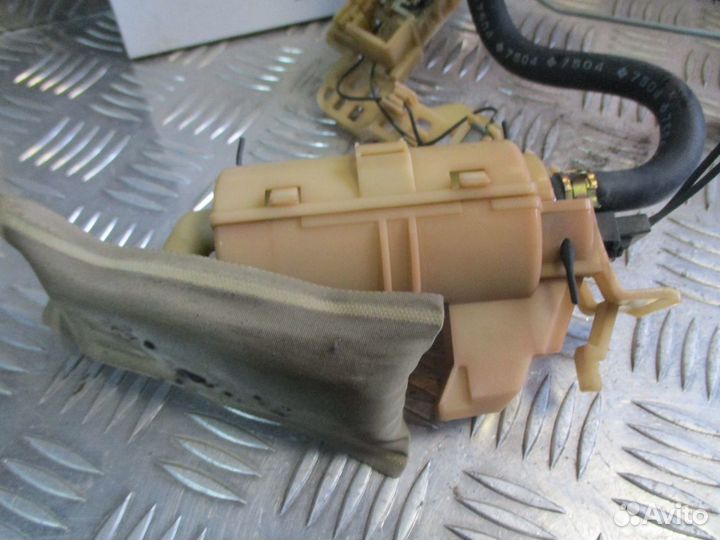 Насос топливный Ниссан Максима А32 3.0 АКПП