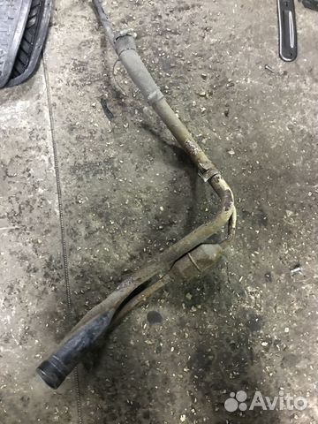 Заливная горловина Opel Astra J