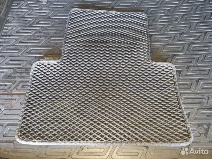 Эва коврики для джили кулрей