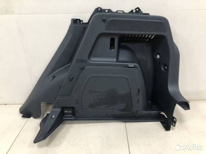 Обшивка багажника Skoda Fabia 5J 2007-2014