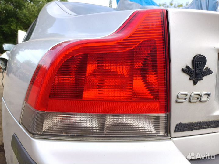 Фонарь задний левый s60 2004