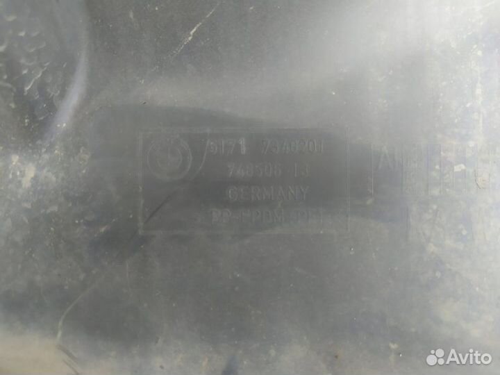 Подкрылок передний левый BMW 7ErG11 51717340201