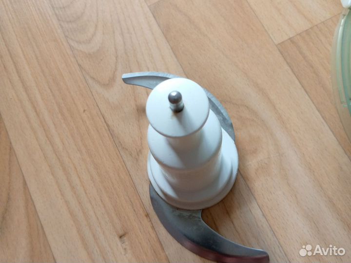 Запчасти от кухонного комбайна