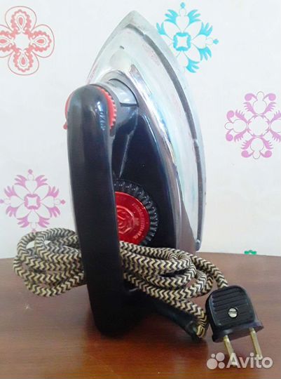 Утюг СССР и Три Электрочайника в Ремонт