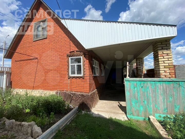 Дом 90,8 м² на участке 8,6 сот.