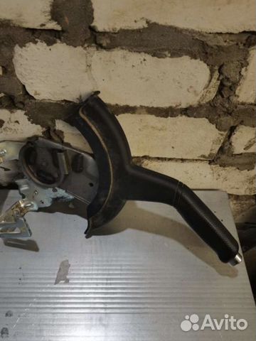 Продам рычаг ручного тормоза Хенде Солярис