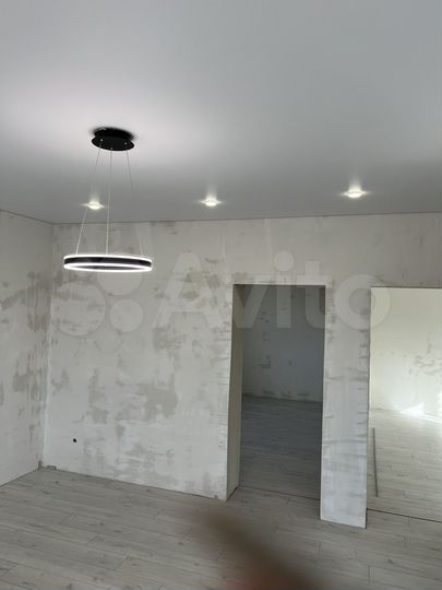 Дом 137 м² на участке 5 сот.