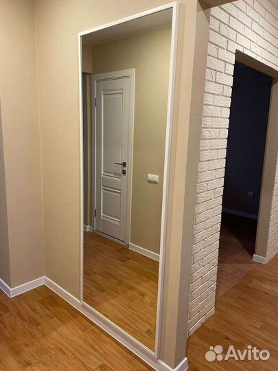 Зеркало в багете 