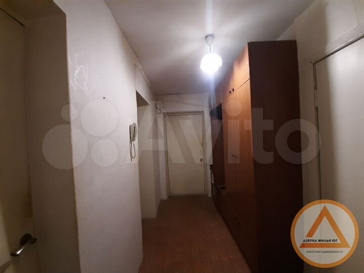 2-к. квартира, 47,8 м², 1/3 эт.