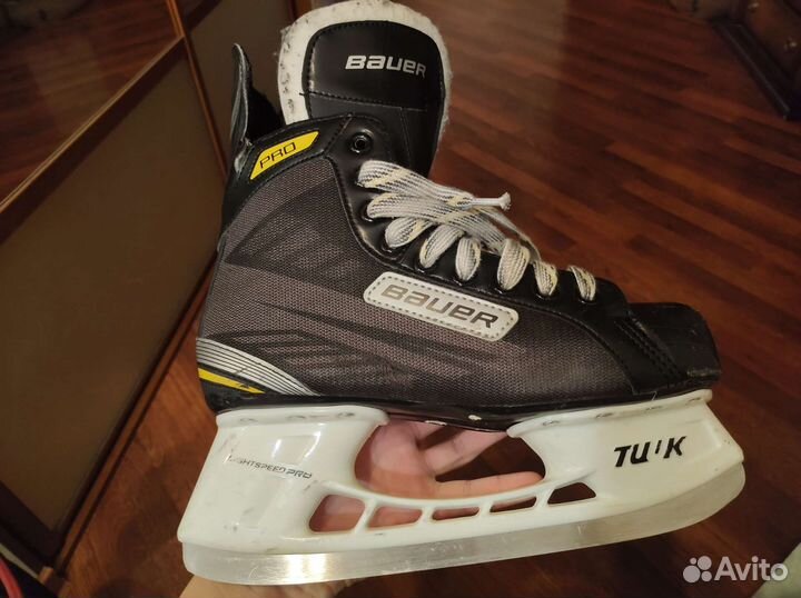 Хоккейные коньки bauer 40.5 размер