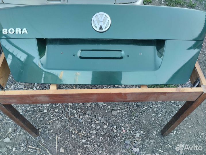 Крышка багажника на Фольксваген бора